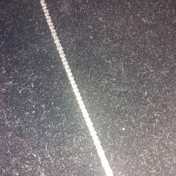 ADOROBLE!/ WHITE HOWLITE CROSS NECKLACE SET 3PC❤️ - Picture 11 of 11